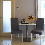 Alba 4*