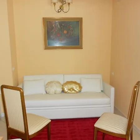 Alba Guest house 3*